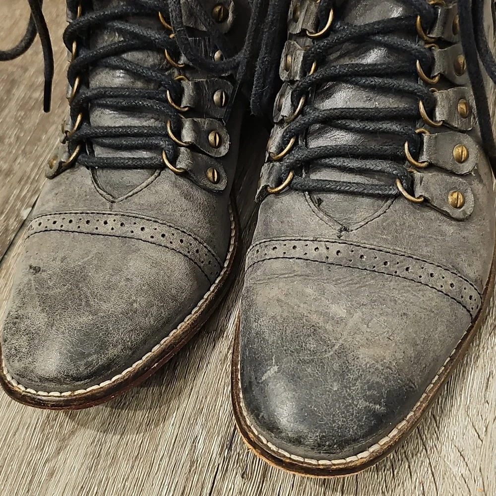 FREE PEOPLE Distressed Gray Leather Lace-Up Ankle Booties